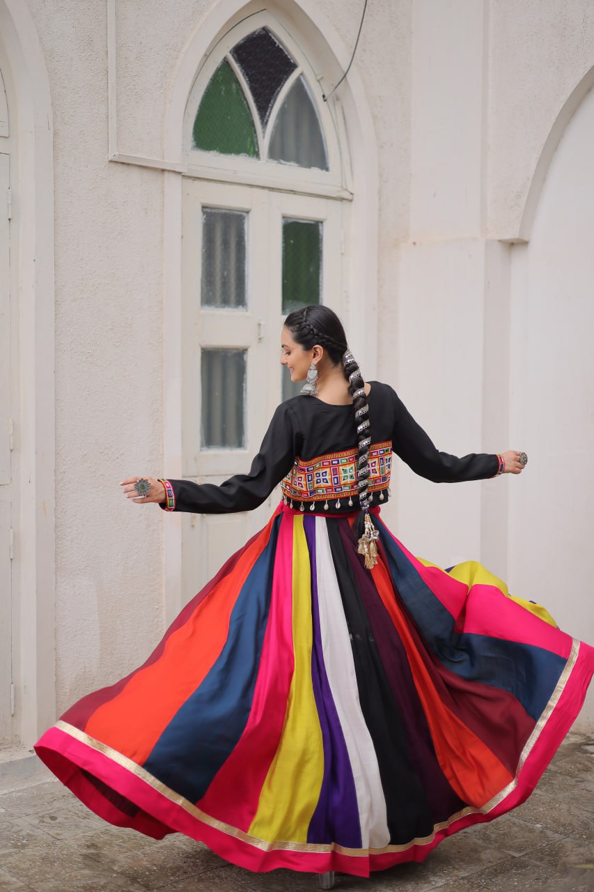 NAVRATRI LEHENGA CHOLI
