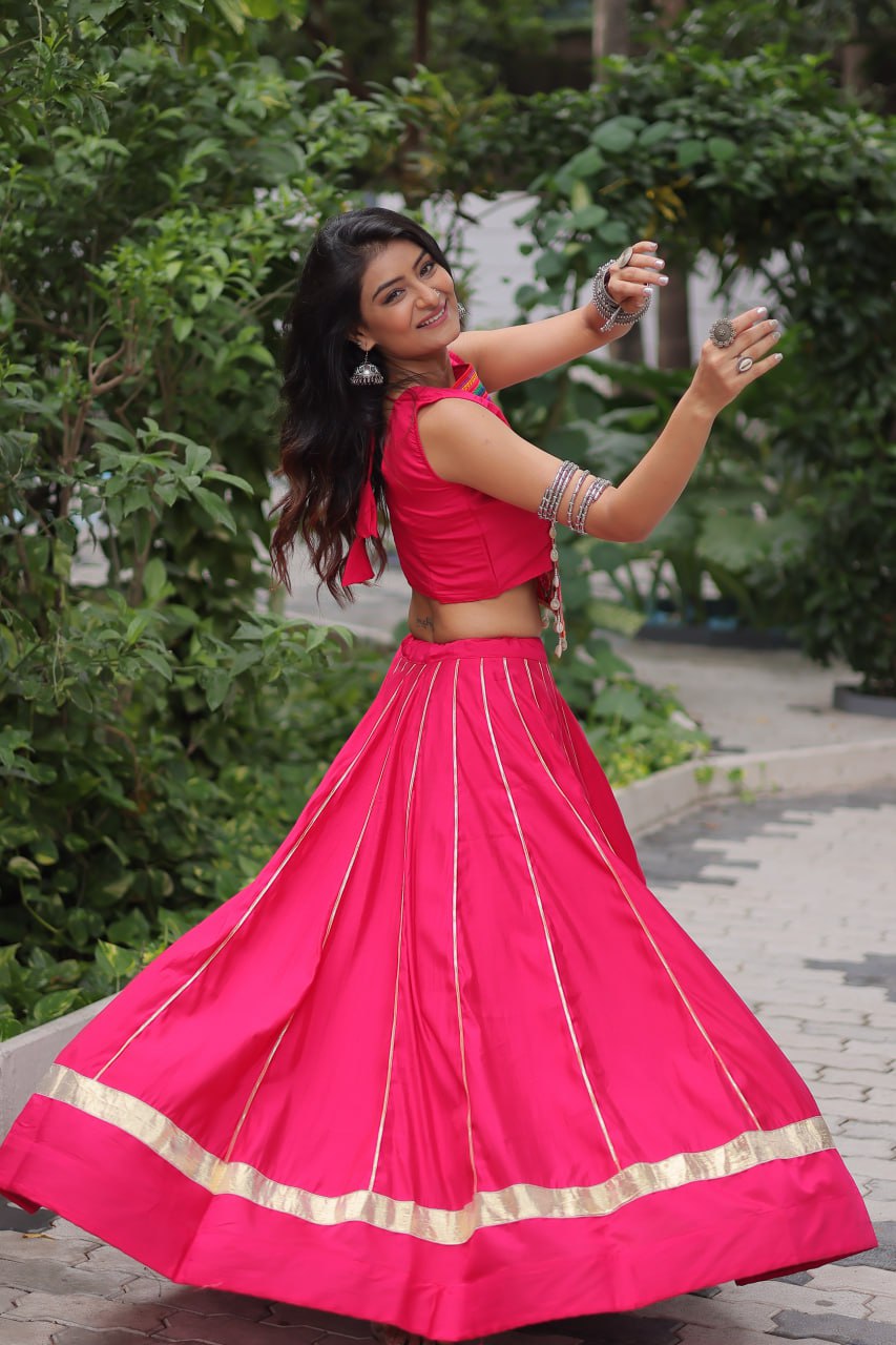 NAVRATRI LEHENGA CHOLI