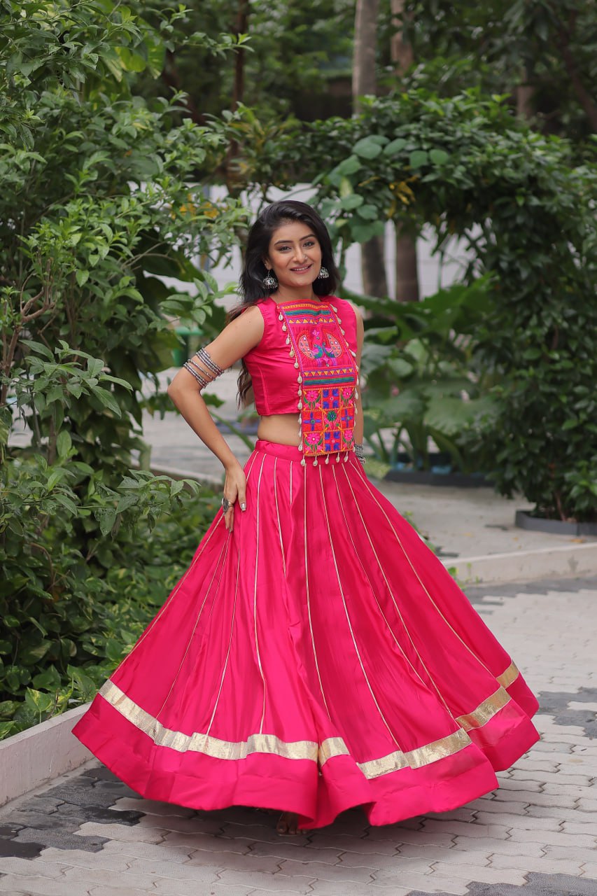 NAVRATRI LEHENGA CHOLI