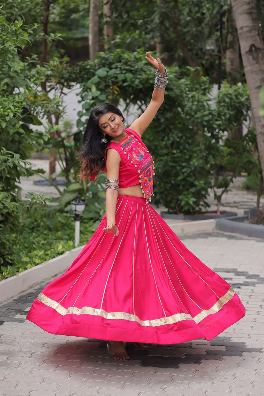 NAVRATRI LEHENGA CHOLI