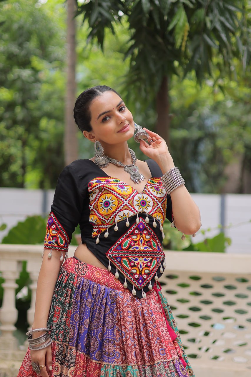 NAVRATRI LEHENGA CHOLI
