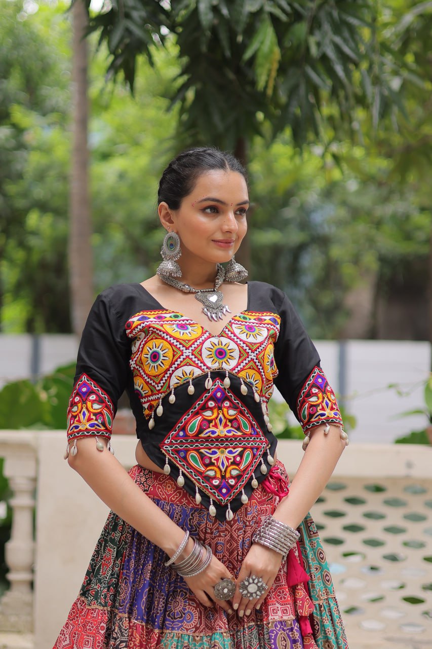 NAVRATRI LEHENGA CHOLI