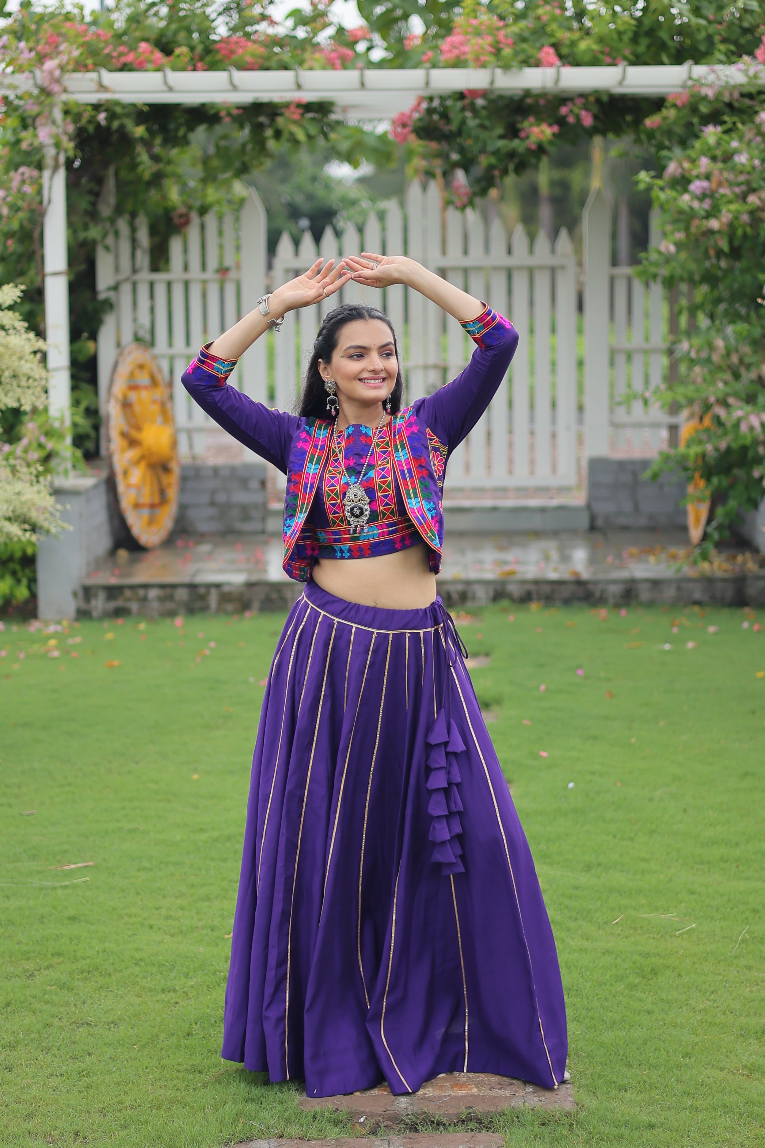 NAVRATRI LEHENGA CHOLI