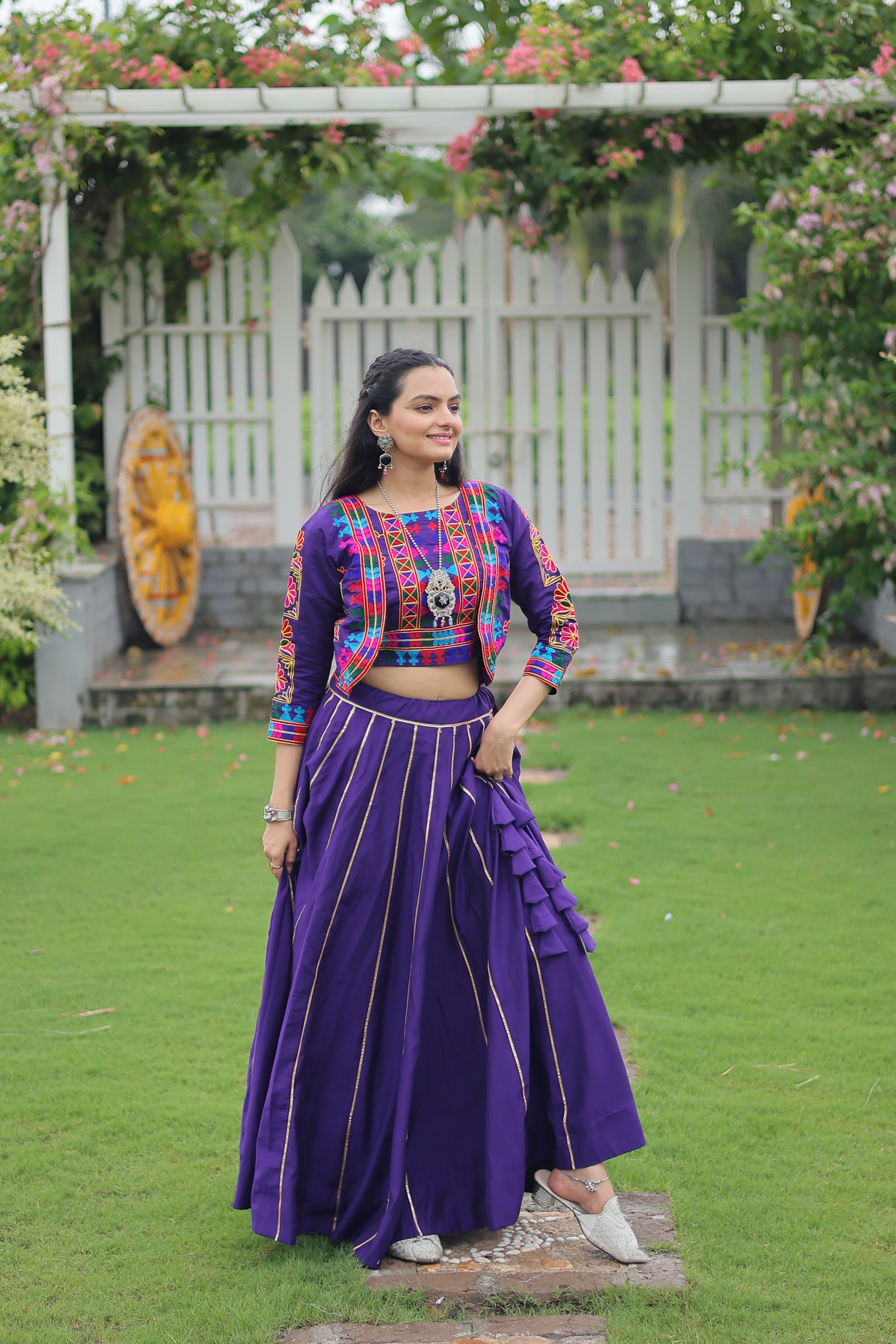 NAVRATRI LEHENGA CHOLI