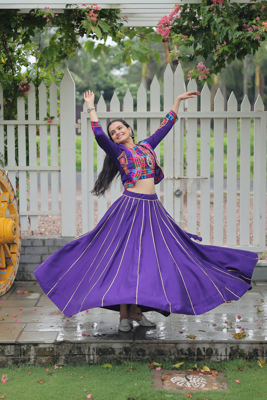 NAVRATRI LEHENGA CHOLI