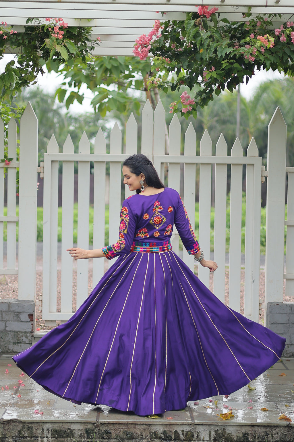 NAVRATRI LEHENGA CHOLI